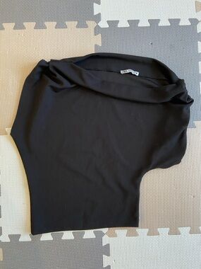 Zara Black asymmetric top